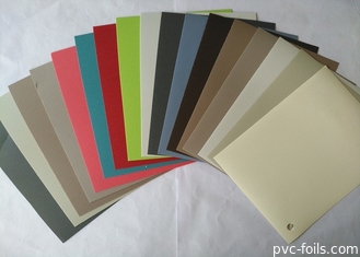 Поставщики крена фильма Pvc Mdf выбили штейн сплошного цвета